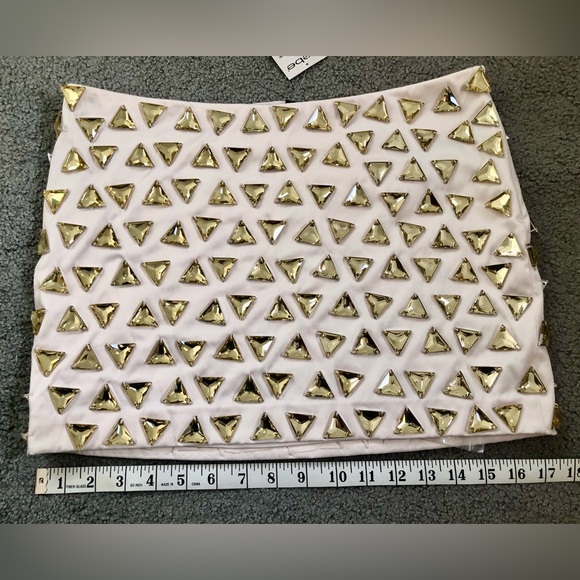 NEW BEBE micro mini winter cream gold triangle beaded beads super short skirt 8 - Picture 9 of 9